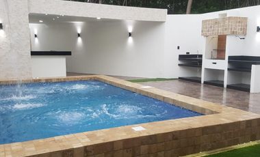 Casa de Venta en Urbanización Punta Esmeralda, Vía a la Costa, Guayaquil, Ecuador