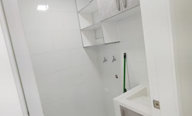 Venta Suite en Samborondón Plaza cerca a la Clínica Kennedy - S030