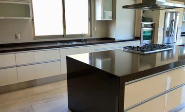 Casa En Venta En Zona Plateada Pachuca En Un Solo Nivel Privada La Purísima