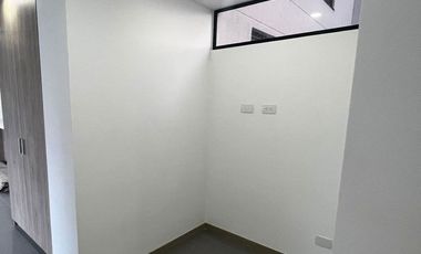 PR18278 Apartamento en arriendo en el sector Loma del Escobero