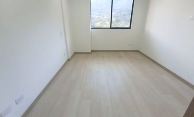 PR18278 Apartamento en arriendo en el sector Loma del Escobero