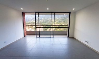 PR18278 Apartamento en arriendo en el sector Loma del Escobero