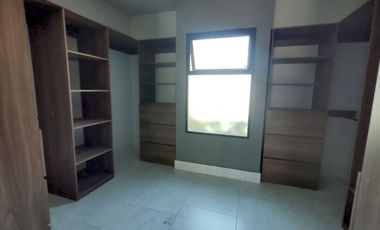 Casa Minimalista en Venta en Burgos Bugambilias, Temixco Morelos.