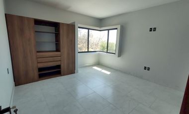 Casa Minimalista en Venta en Burgos Bugambilias, Temixco Morelos.