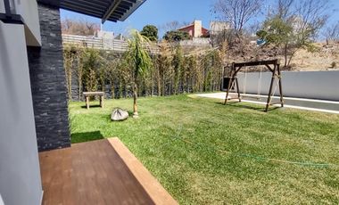 Casa Minimalista en Venta en Burgos Bugambilias, Temixco Morelos.