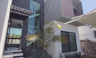 Casa Minimalista en Venta en Burgos Bugambilias, Temixco Morelos.
