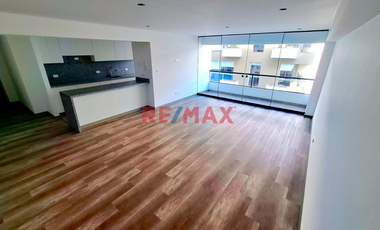 Departamento 3 Dormitorios Sala Comedor Super Iluminado Y Espacioso En Chacarilla Surco