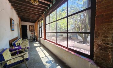 Casa de una planta para Remodelar en Av Hidalgo, Colonia San Bernardino.
