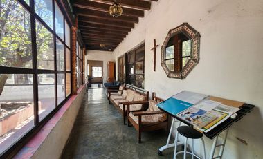 Casa de una planta para Remodelar en Av Hidalgo, Colonia San Bernardino.