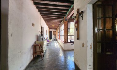 Casa de una planta para Remodelar en Av Hidalgo, Colonia San Bernardino.