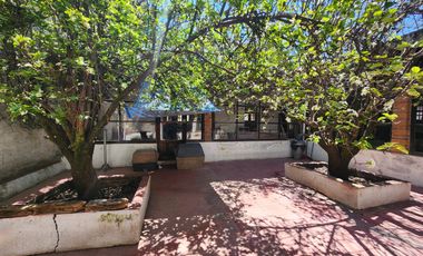 Casa de una planta para Remodelar en Av Hidalgo, Colonia San Bernardino.