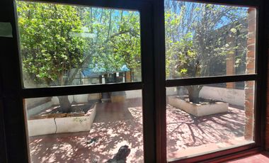 Casa de una planta para Remodelar en Av Hidalgo, Colonia San Bernardino.