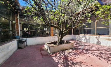 Casa de una planta para Remodelar en Av Hidalgo, Colonia San Bernardino.