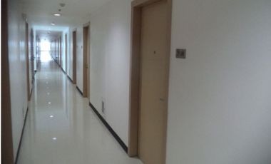 1BR w/ parking for sale in EDSA mandaluyong, SMDC Light Residences