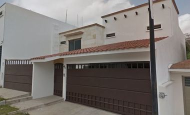 CASA EN RESIDENCIAL LAS CUMBRES, VERACRUZ