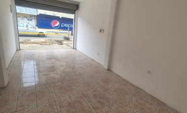 Local en Alquiler en la Avenida Portete, 35 mt2, 1 Baño, Sur de Guayaquil.