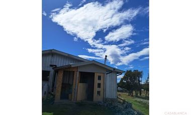 Hermosa casa en Punta Arenas,En Calafate,  Con el cielo maravilloso de la zona de Magallanes.