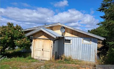Hermosa casa en Punta Arenas,En Calafate,  Con el cielo maravilloso de la zona de Magallanes.