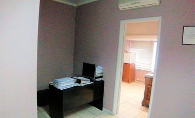 VENDE OFICINA, COMPAÑÍA CON AMUNATEGUI, SANTIAGO, 34 M2, 1 PRIVADO, PLANTA LIBRE, BAÑO, KITCHENETTE, CON OPCION DE ESTACIONAMIENTO