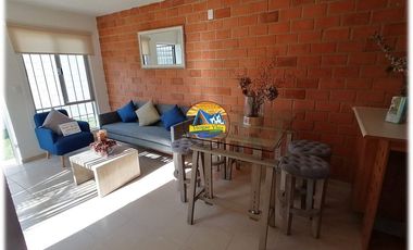 Casas con alberca excelente ubicación