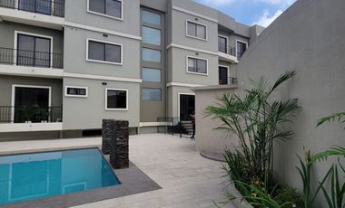 En alquiler lujoso y moderno departamento en Alamos Norte, Guayaquil