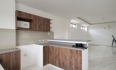 En alquiler lujoso y moderno departamento en Alamos Norte, Guayaquil