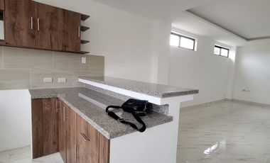 En alquiler lujoso y moderno departamento en Alamos Norte, Guayaquil