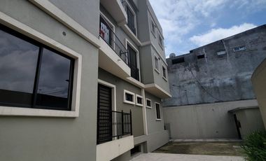 En alquiler lujoso y moderno departamento en Alamos Norte, Guayaquil
