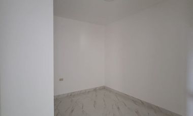 En alquiler lujoso y moderno departamento en Alamos Norte, Guayaquil