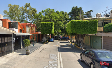 CASA de garantía hipotecaria en San Juan, Valle Dorado, Tlalnepantla de Baz, Estado de México, México
