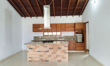 PR19392 Casa en arriendo en el sector La Mina