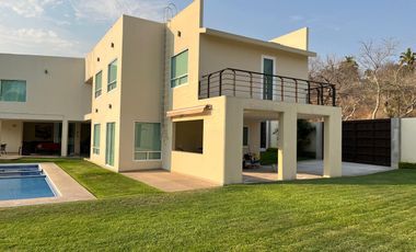 Casa en venta Cuernavaca, Club de Golf Santa Fe