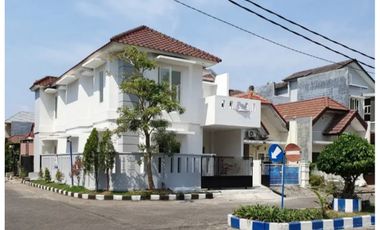 Rumah Hook 2 Lantai Pantai Mentari Kenjeran Surabaya 2.15M Nego SHM