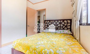 Beachfront 2 Bedroom House for Sale in Compostela