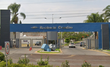 CASA EN COL. CIRCUITO LA ESTANCIA