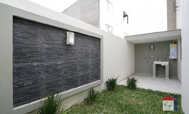 CASA EN VENTA ARGENTA