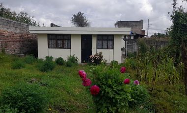 Venta de casa de 75m2 con un terreno de 500m2 en Cutuglahua