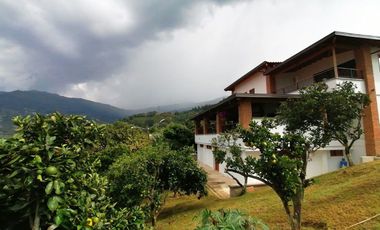 PR15677 Arriendo de casa en el sector La Mina