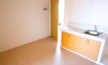 2 Bedroom Condo plus Parking at the Lowest Price Ever in 8Spatial Maa Davao City