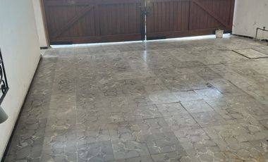 VENTA | CASA CON AMPLIO PATIO 4 RECAMARAS FRACCIONAMIENTO REFORMA