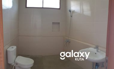 DIJUAL / DISEWAKAN RUMAH MEWAH PEMUDA DEKAT PLAZA RENON DENPASAR, BALI