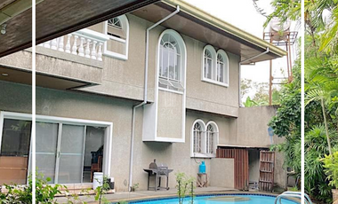 House with Pool for Sale in La Vista, Quezon City