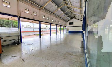 SE VENDE LOCAL EN SURICENTRO MONTERIA