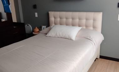 ELEGANTE Y MODERNA CASA