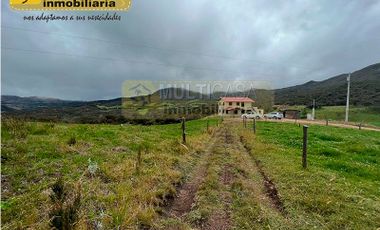 Se Vende Hacienda Con Casa En El Cantón Nabón Azuay Ecuador