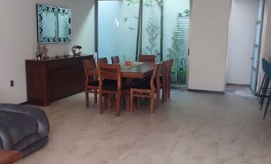 Excelente casa en renta en La Huerta Morelia