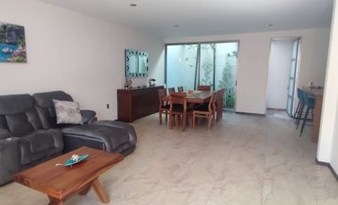 Excelente casa en renta en La Huerta Morelia