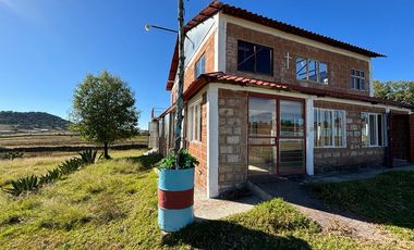 Venta Tenencia de GRO Mpio. de  Epitacio Huerta Distrito de Maravatio, Michoacan.