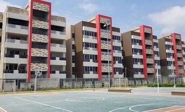 Departamento en venta en Guayaquil, Quinto Guayas Este - Estacionamiento