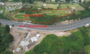 Venta de 10.277M2 en la vía Principal, carretera Panamericana, Vía a Pintag 9 9 9 0 1 0 2 3 2